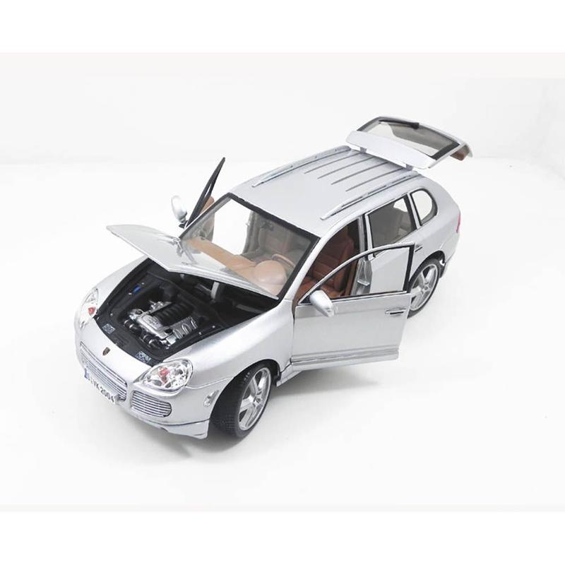 Porsche Cayenne Turbo 1:18 Maisto Prata - Mini Veículos - Magazine